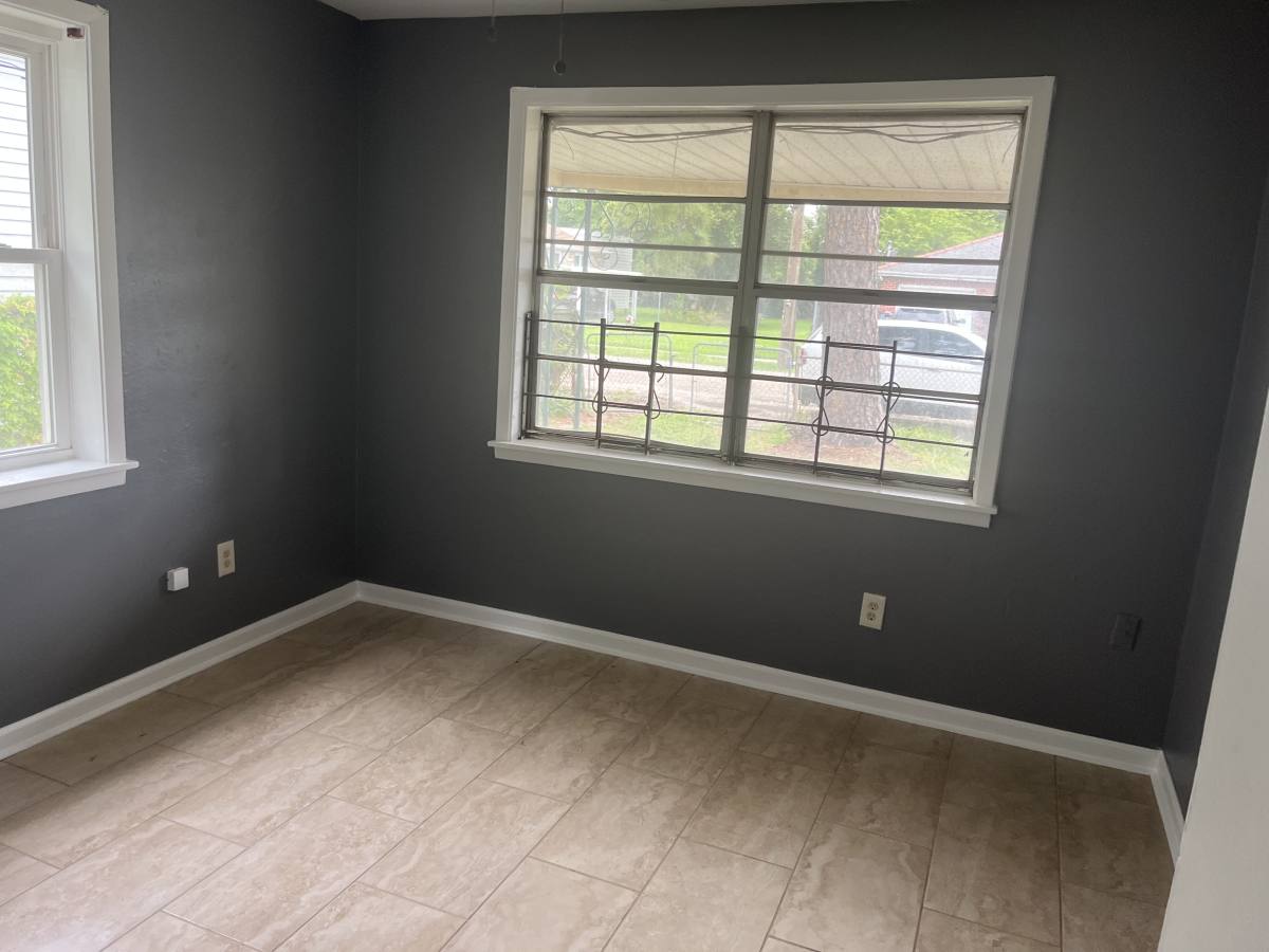 Townhouse for rent at 1018 Leboeuf St, New Orleans, LA 70114