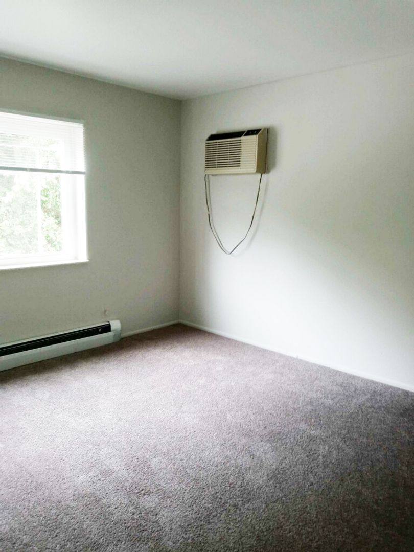 Apartment for rent at 3051 Marshall Ave, Cincinnati, OH 45220