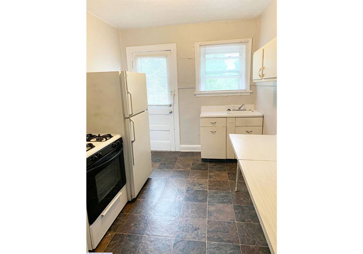 Apartment for rent at 415-419-423 Probasco St, Cincinnati, OH 45220