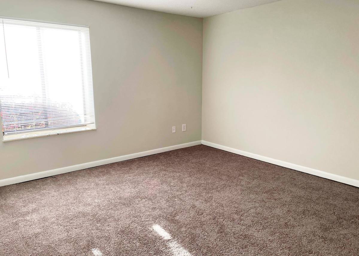 Apartment for rent at 1600 Thompson Heights, Cincinnati, OH 45223