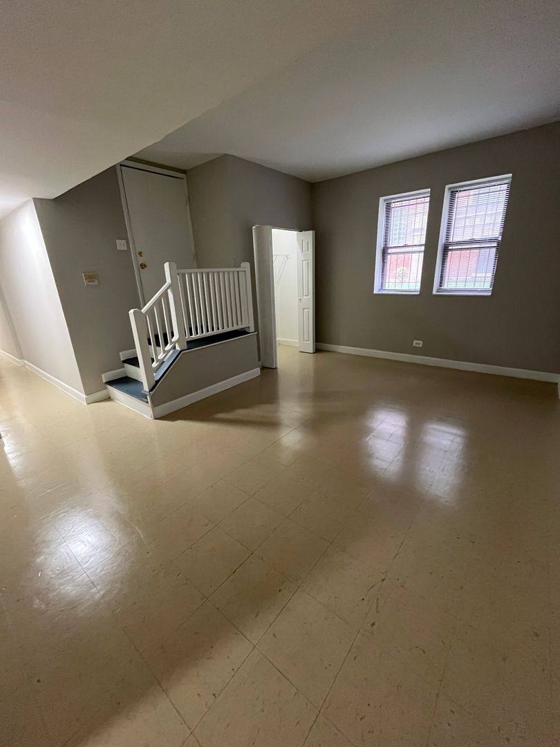 Apartment for rent at 3635 W Cermak Rd, Chicago, IL 60623
