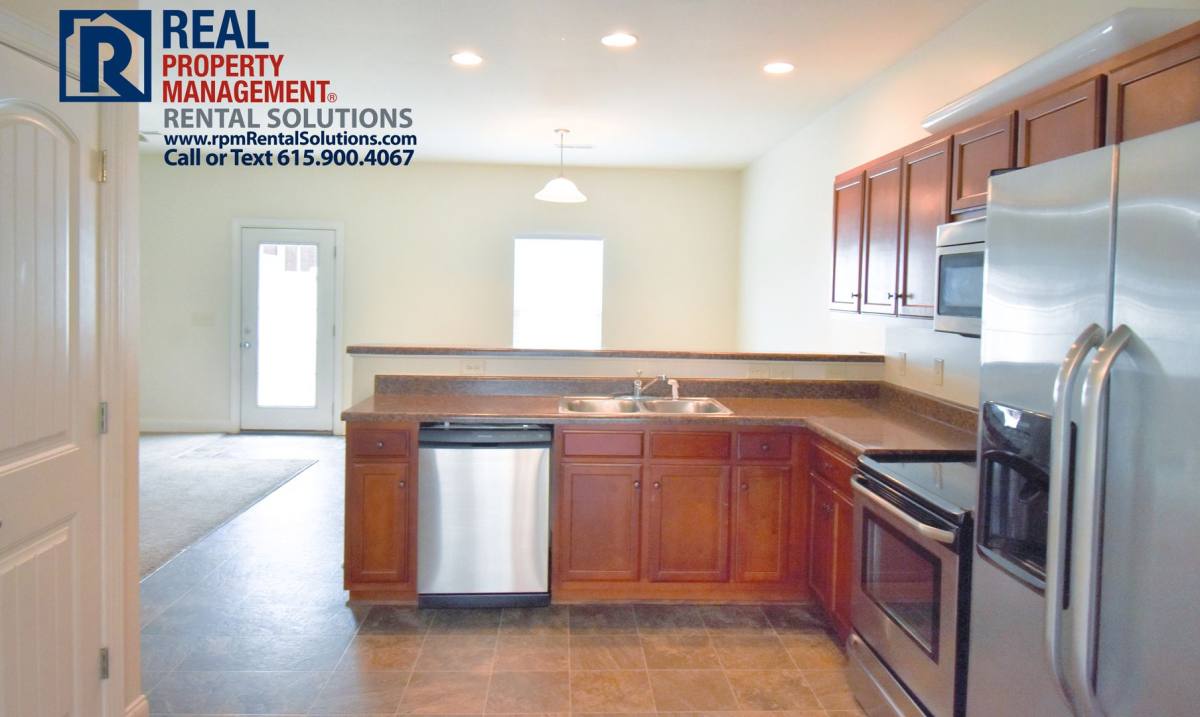 House for rent at 337 Rowlette Circle, Murfreesboro, TN 37127
