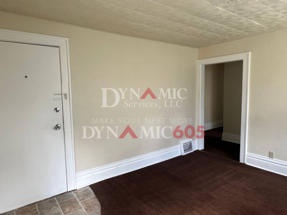 Apartment for rent at 434 N Spring Ave, Sioux Falls, SD 57104