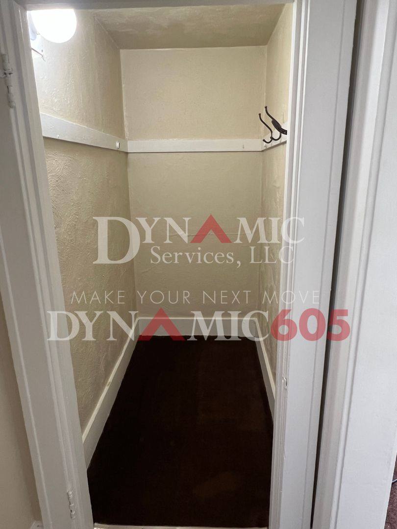 Apartment for rent at 434 N Spring Ave, Sioux Falls, SD 57104