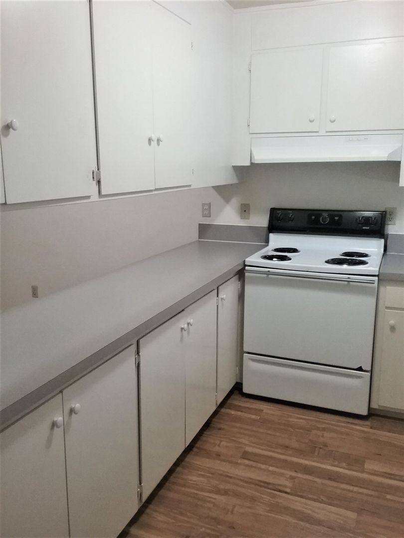 Apartment for rent at 555 Westmont Ave, San Luis Obispo, CA 93405