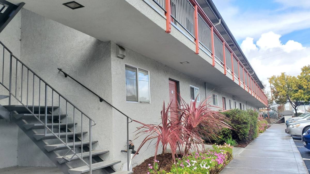 Apartment for rent at 555 Westmont Ave, San Luis Obispo, CA 93405