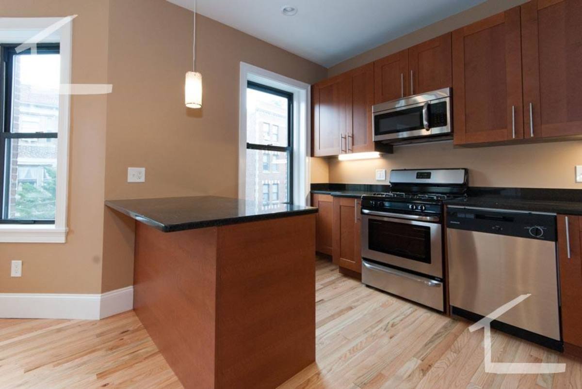 Apartment for rent at 8 Lothian Rd #4, Brighton, MA 02135