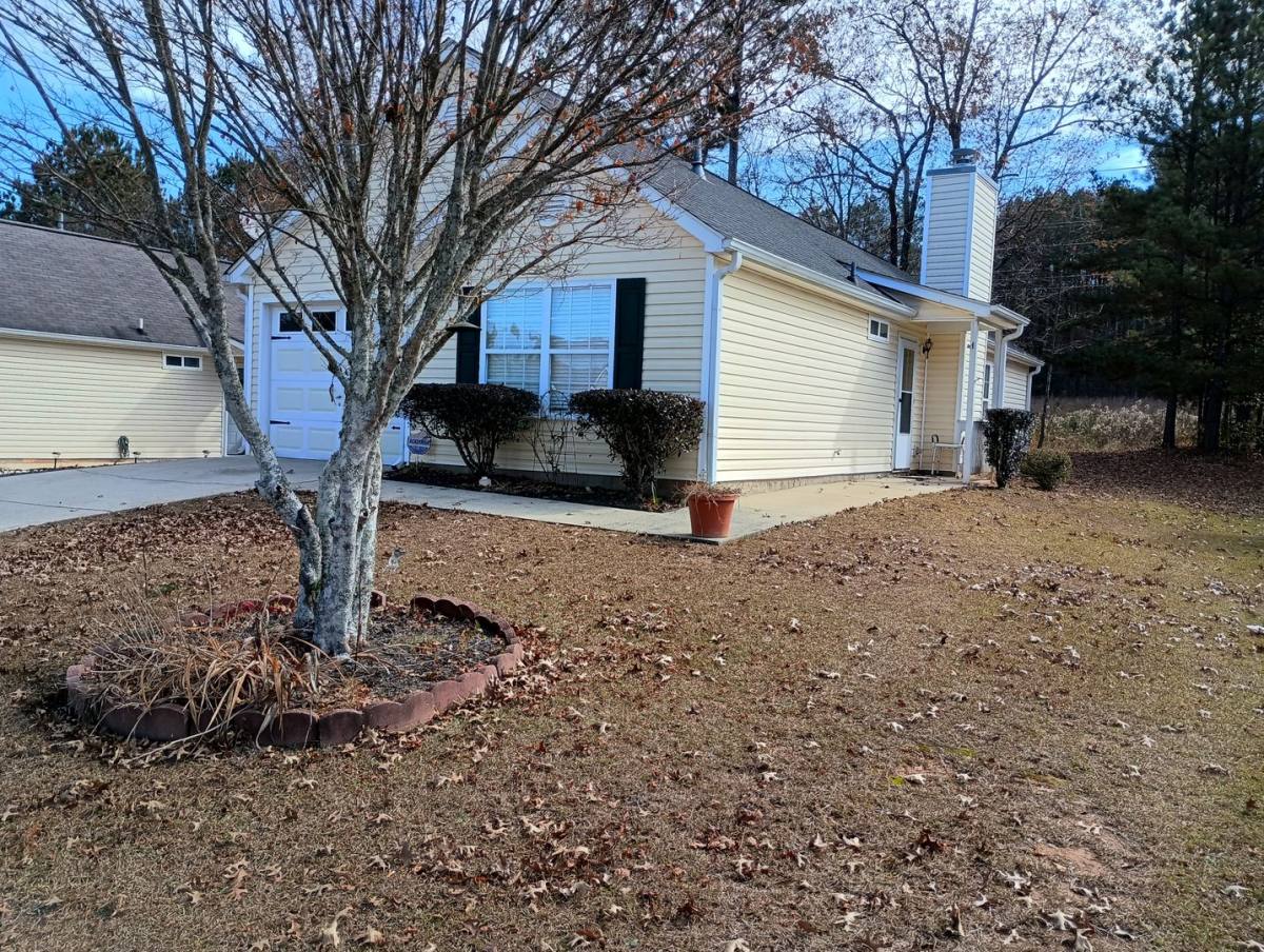 House for rent at 1360 Binford Place, Douglasville, GA 30134