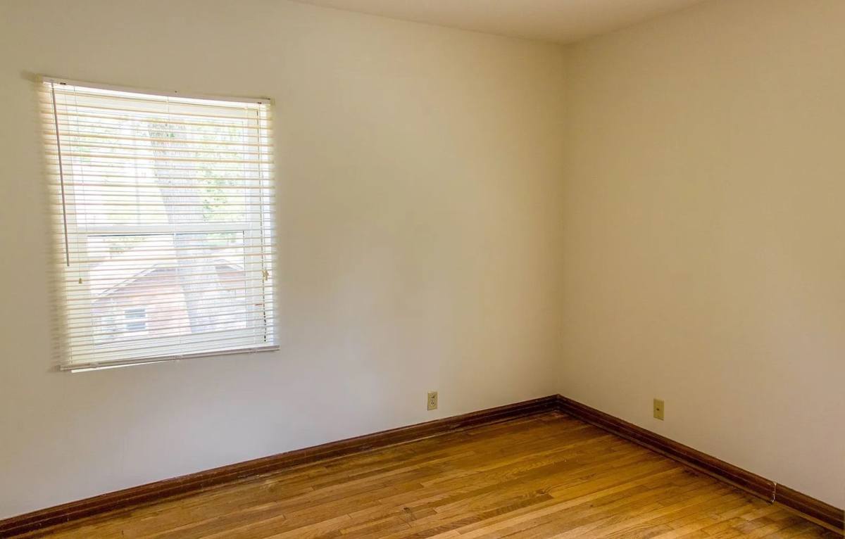 Apartment for rent at 809 S Henderson St, Bloomington, IN 47401