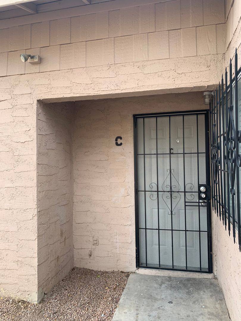 Townhouse for rent at 5148 Greene Lane, Las Vegas, NV 89119
