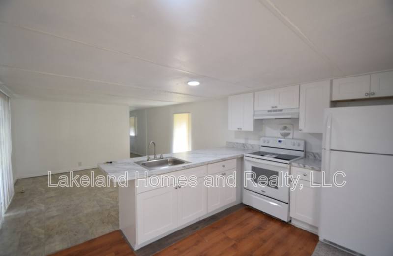 House for rent at 3306 Peachtree Hill Rd New, Lakeland, FL 33801
