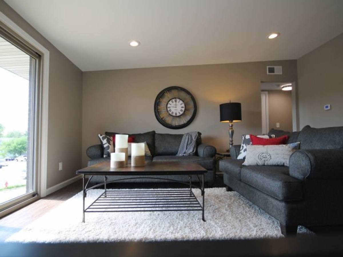 Apartment for rent at 300 S Main St, Edwardsville, IL 62025