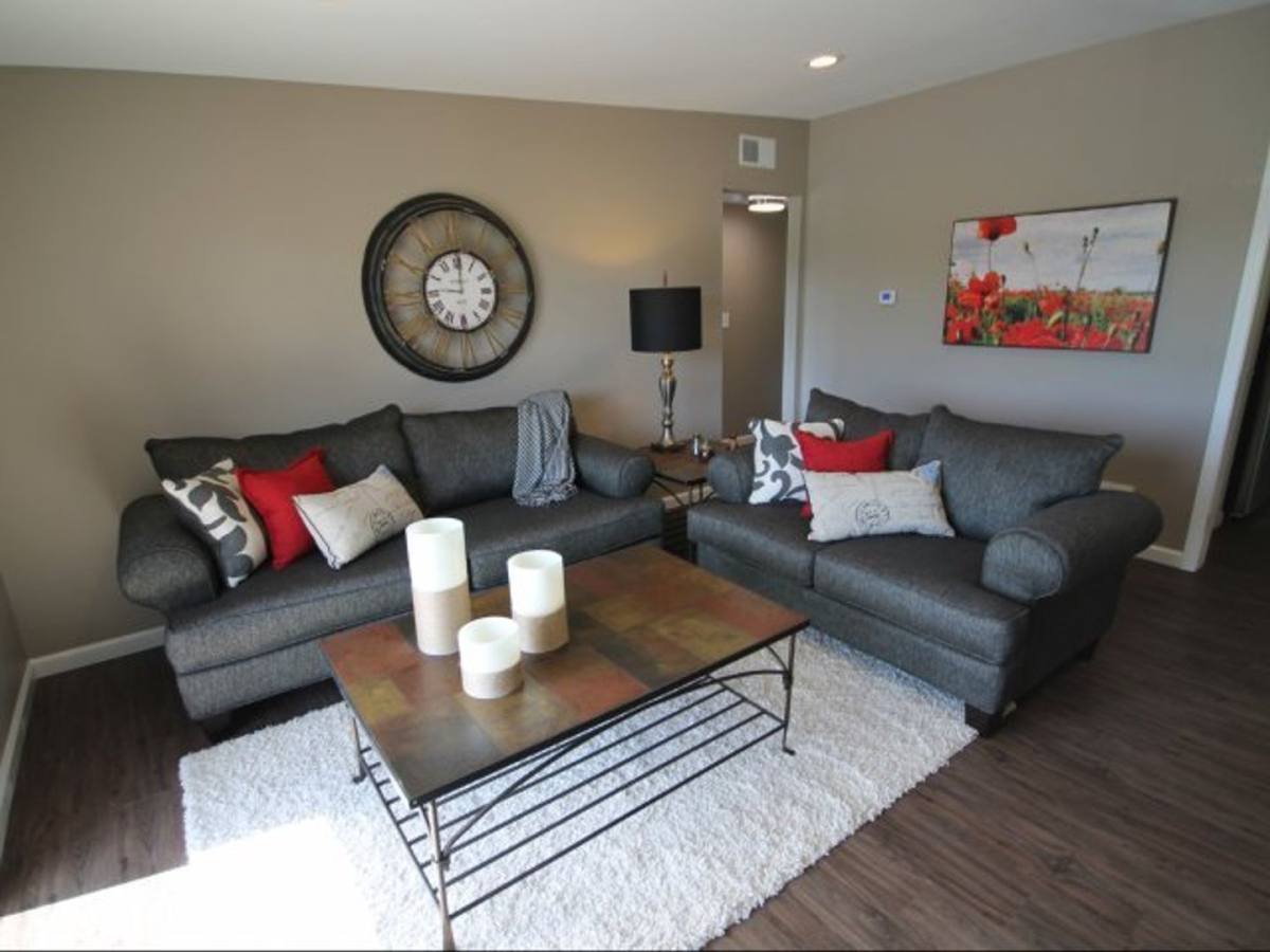 Apartment for rent at 300 S Main St, Edwardsville, IL 62025
