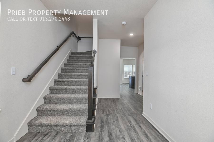 Townhouse for rent at 3253 N 103rd Place #BUILDING 31, Kansas City, KS 66109