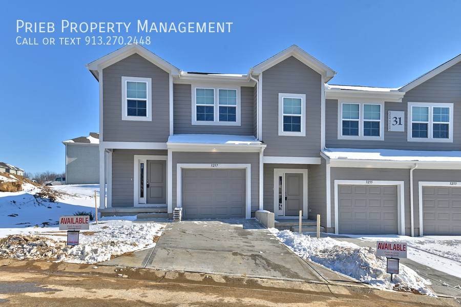 Townhouse for rent at 3253 N 103rd Place #BUILDING 31, Kansas City, KS 66109