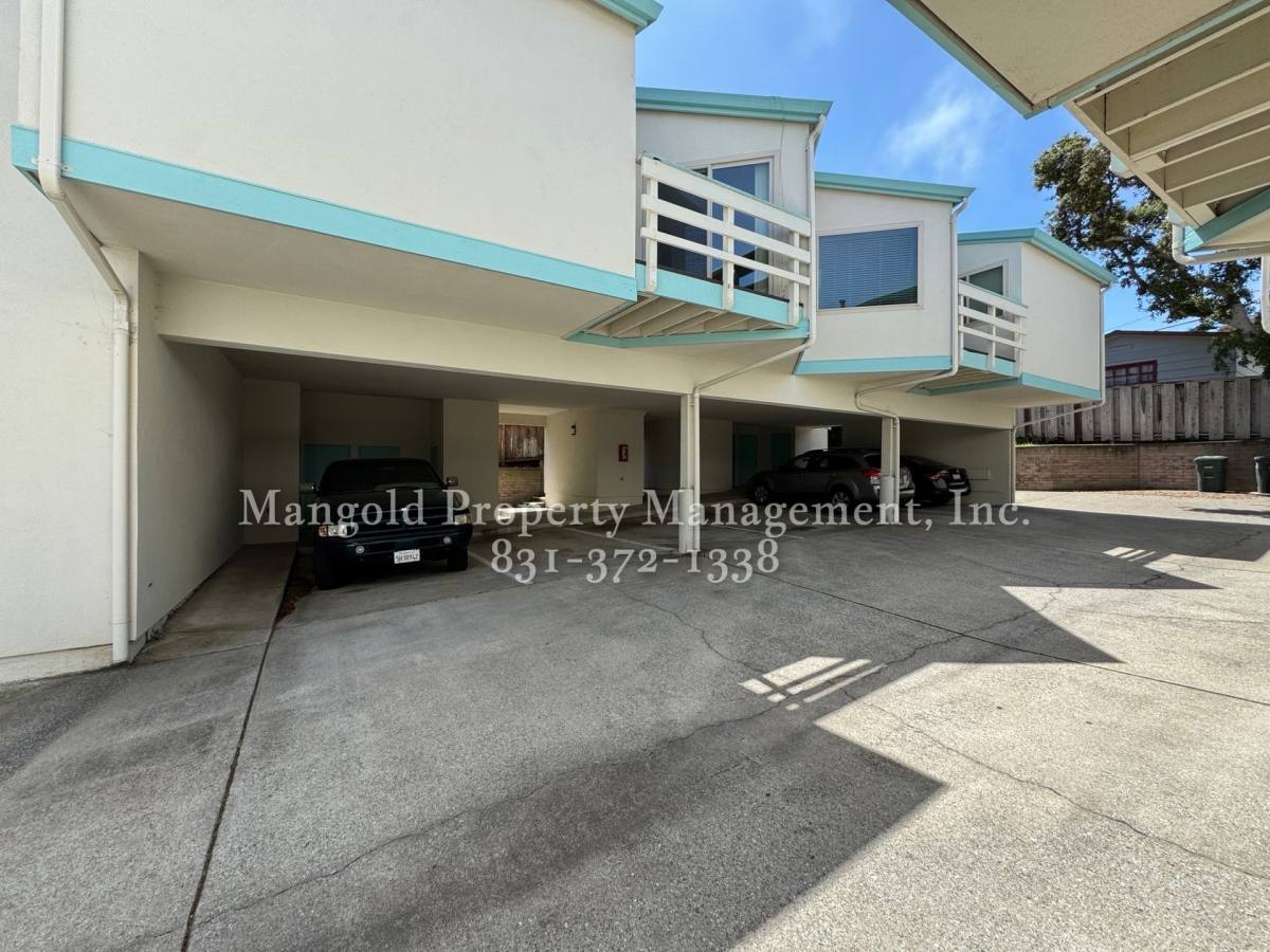 Apartment for rent at 725-727 Spencer St, Monterey, CA 93940