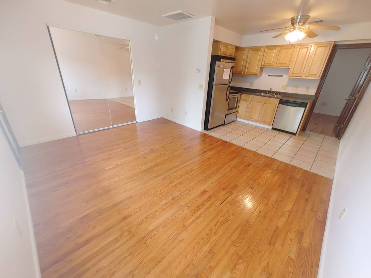 Apartment for rent at 1827 N 4th St, Columbus, OH 43201