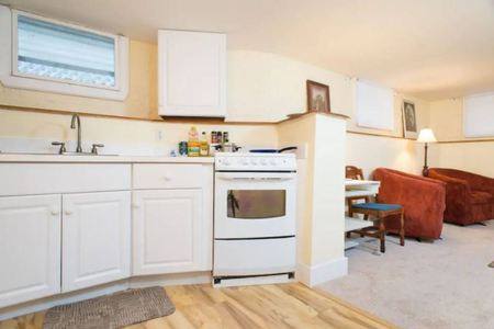 Apartment for rent at 101 Fayerweather St #B, Cambridge, MA 02138