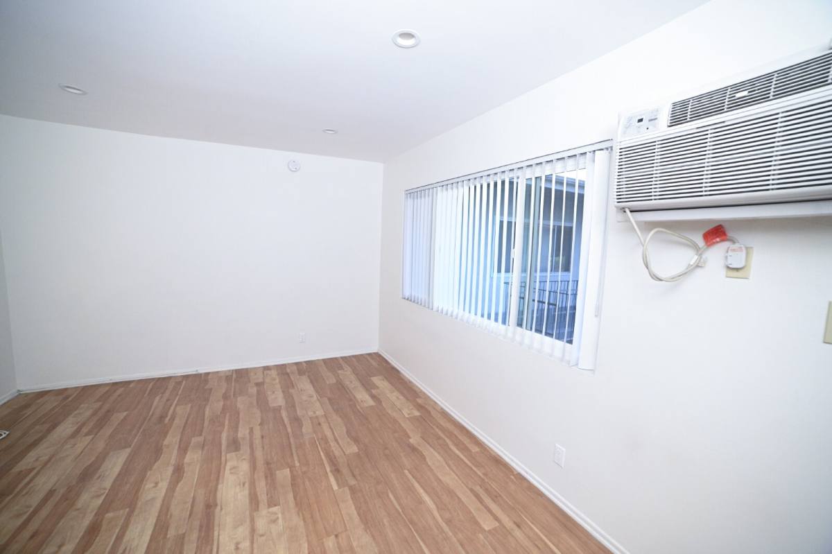 Apartment for rent at 7745 Laurel Canyon Blvd #29, North Hollywood, CA 91605