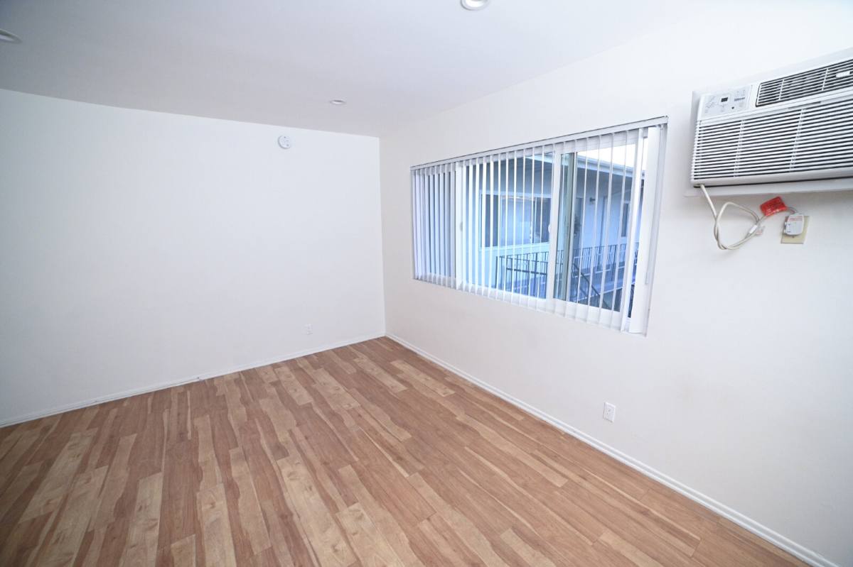 Apartment for rent at 7745 Laurel Canyon Blvd #29, North Hollywood, CA 91605