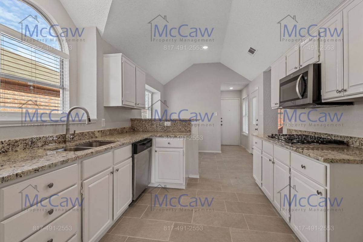 House for rent at 2314 Stillwater Dr, Mesquite, TX 75181