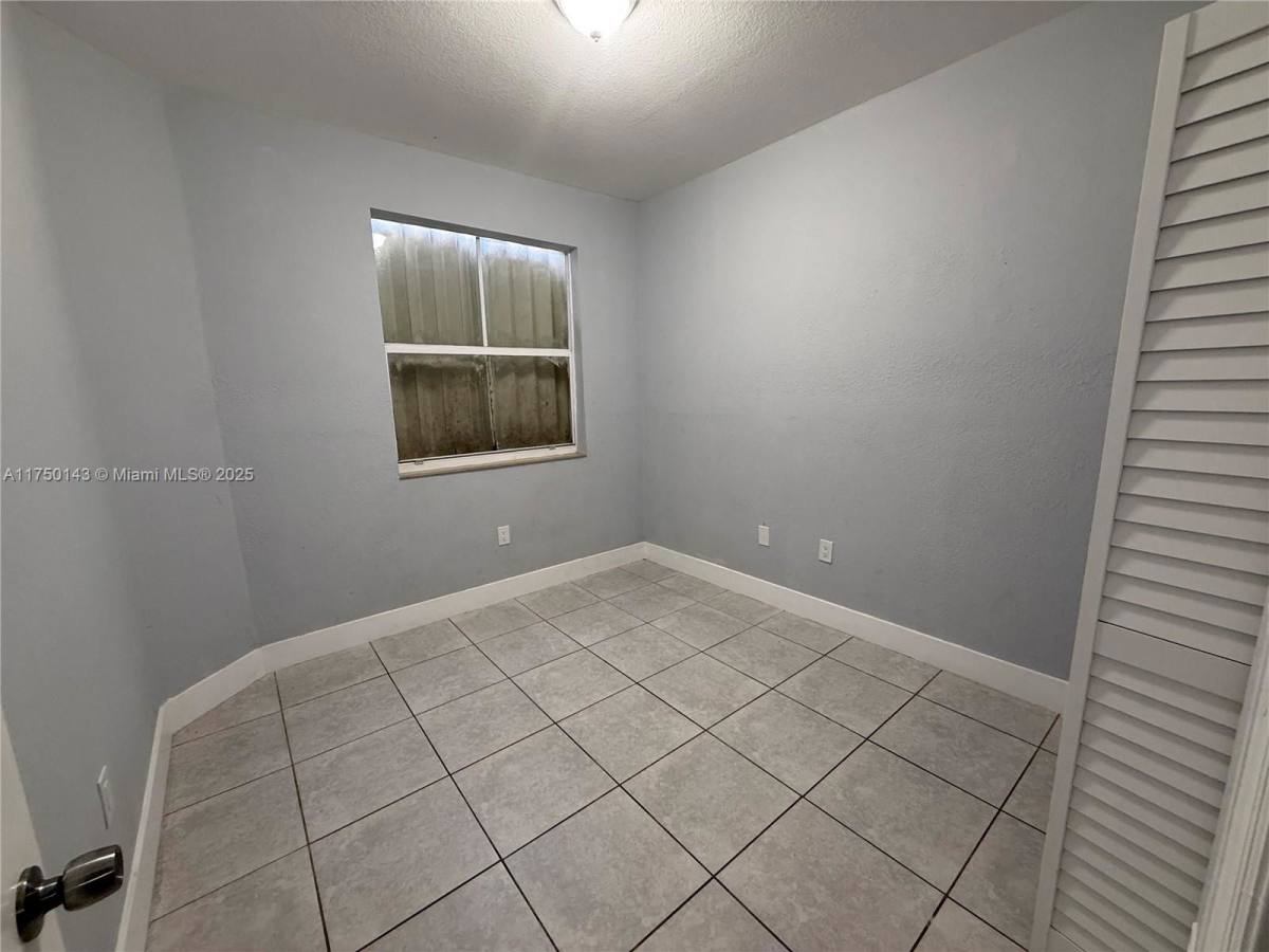 Apartment for rent at 1568 SE 26th St, Homestead, FL 33035