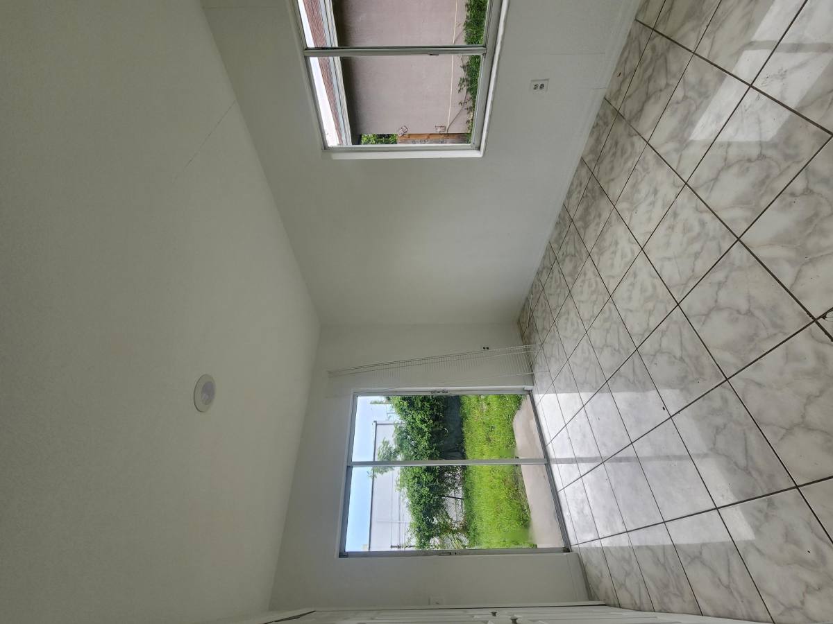 Apartment for rent at 1900 NW 76th St #1970, Miami, FL 33147