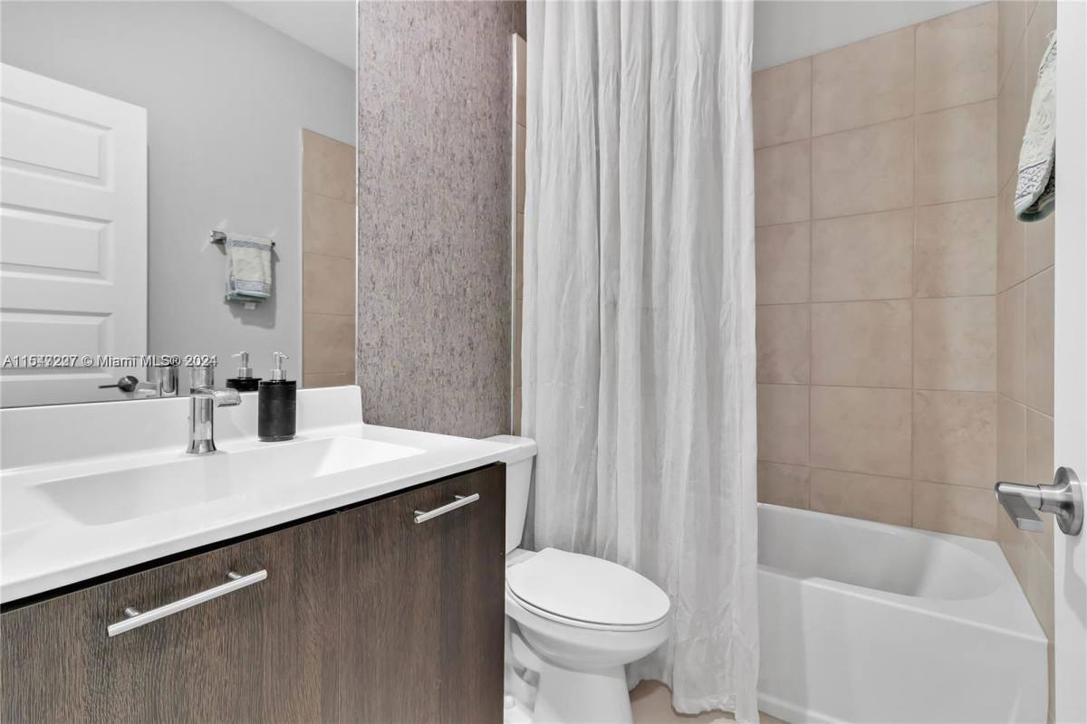 Townhouse for rent at 4745 NW 84th Court, Miami, FL 33166