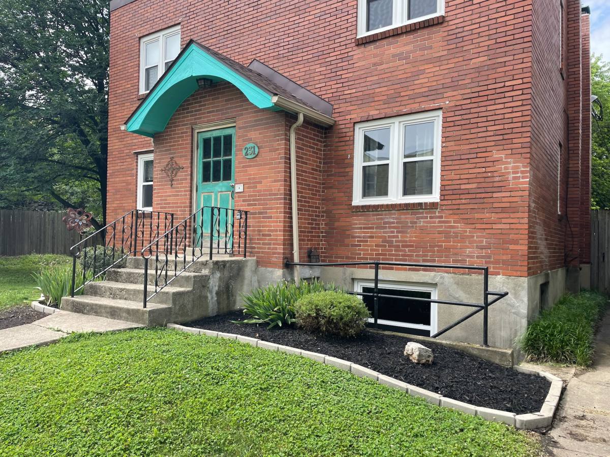 Apartment for rent at 231 W McPherson St #1, Dayton, OH 45405