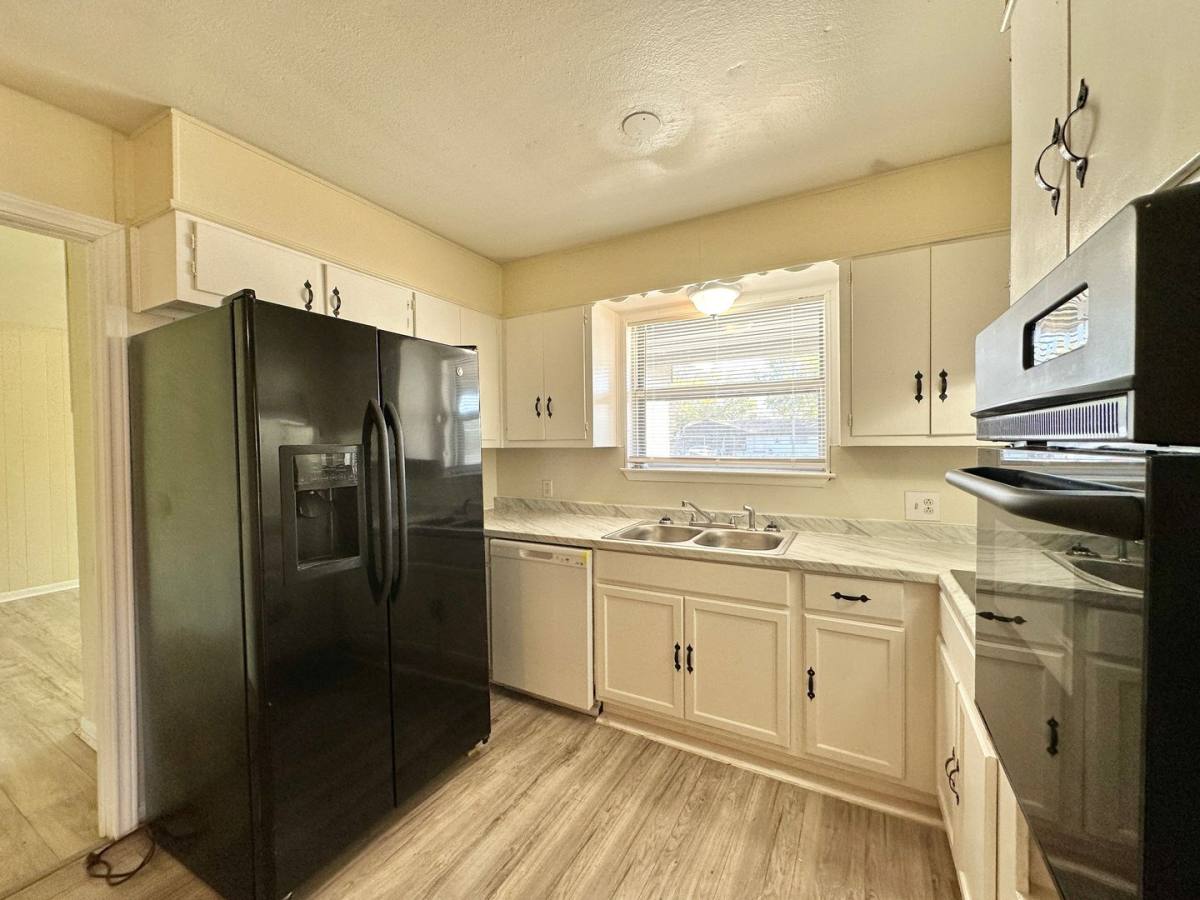 House for rent at 1505 S Ws Young Dr, Killeen, TX 76541