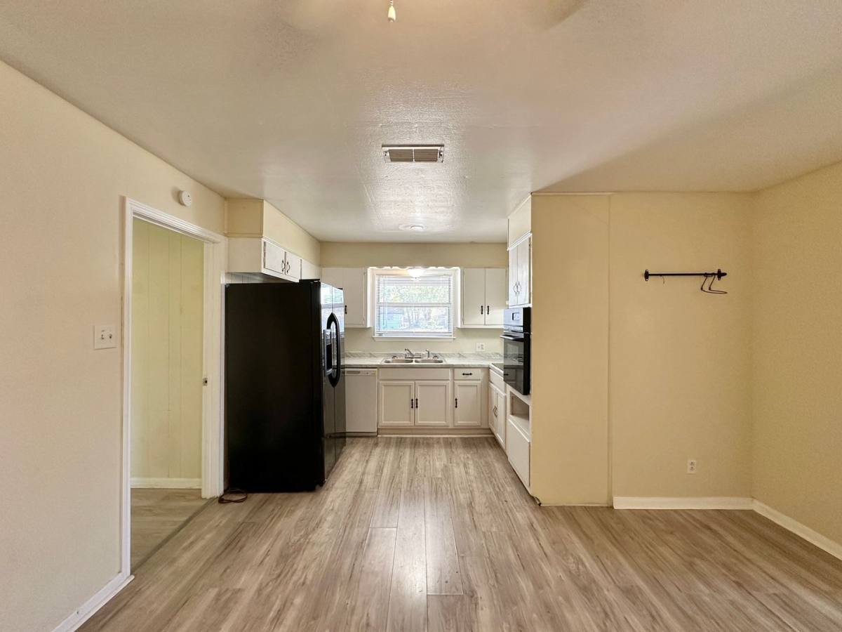 House for rent at 1505 S Ws Young Dr, Killeen, TX 76541