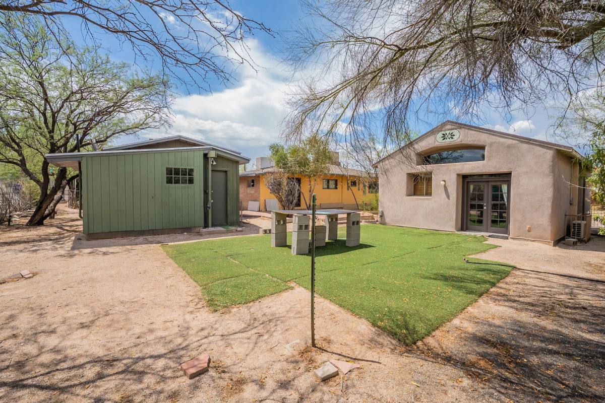 Apartment for rent at 1104 E Waverly St, Tucson, AZ 85705