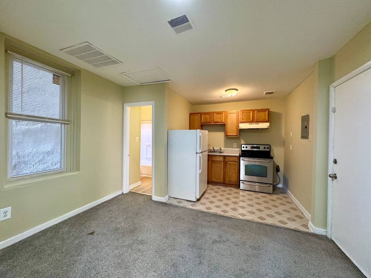 Apartment for rent at 1503 Eutaw Place, Baltimore, MD 21217