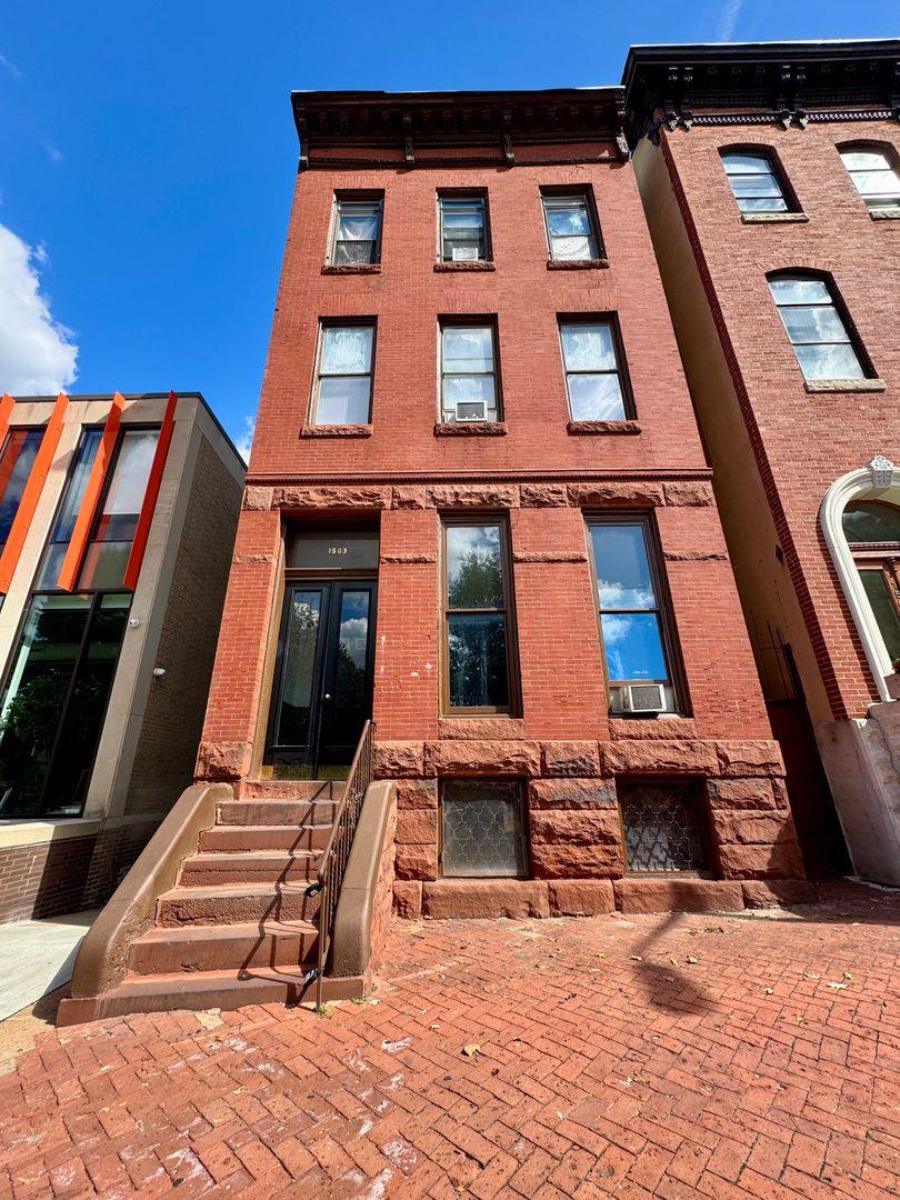 Apartment for rent at 1503 Eutaw Place, Baltimore, MD 21217