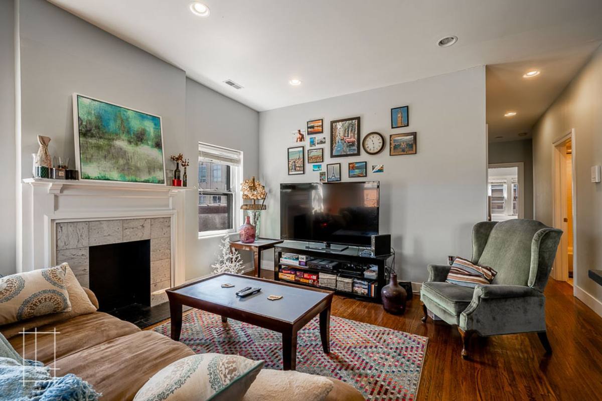 Apartment for rent at 19 W 1st Ave, Columbus, OH 43201