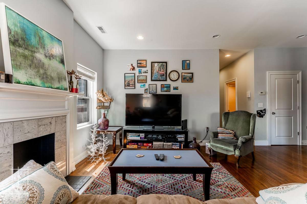 Apartment for rent at 19 W 1st Ave, Columbus, OH 43201