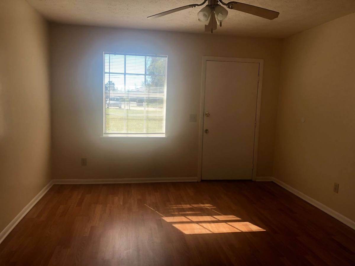 Apartment for rent at 6707 E Highway 22, Panama City, FL 32404