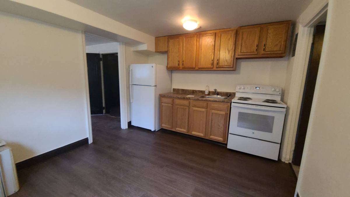 Apartment for rent at 321 Beverly Rd, Pittsburgh, PA 15216