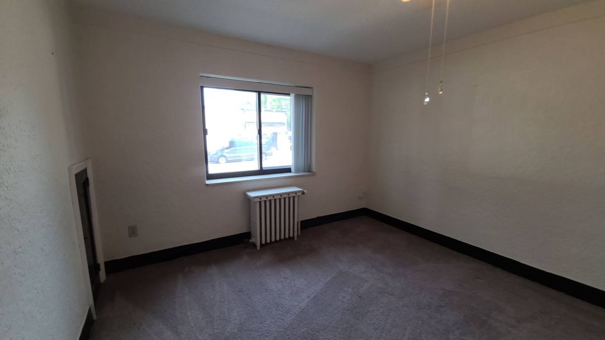 Apartment for rent at 321 Beverly Rd, Pittsburgh, PA 15216