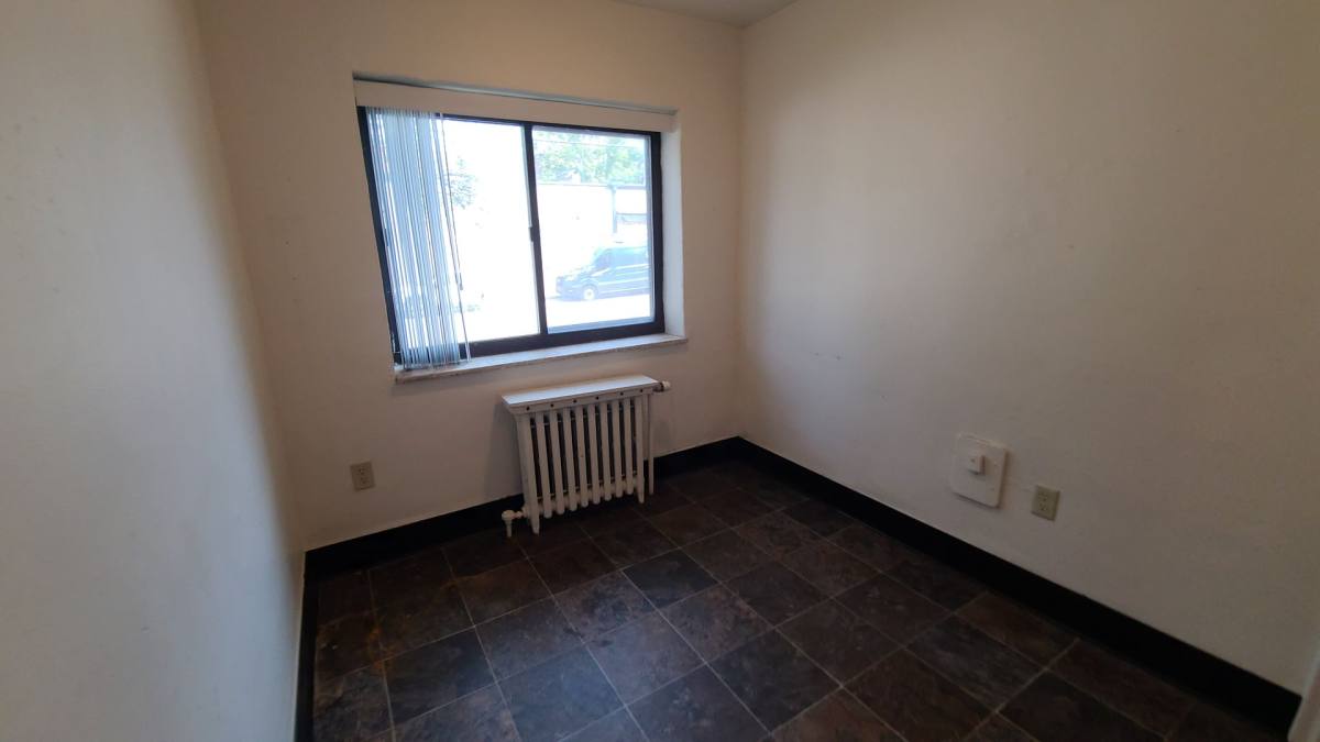 Apartment for rent at 321 Beverly Rd, Pittsburgh, PA 15216