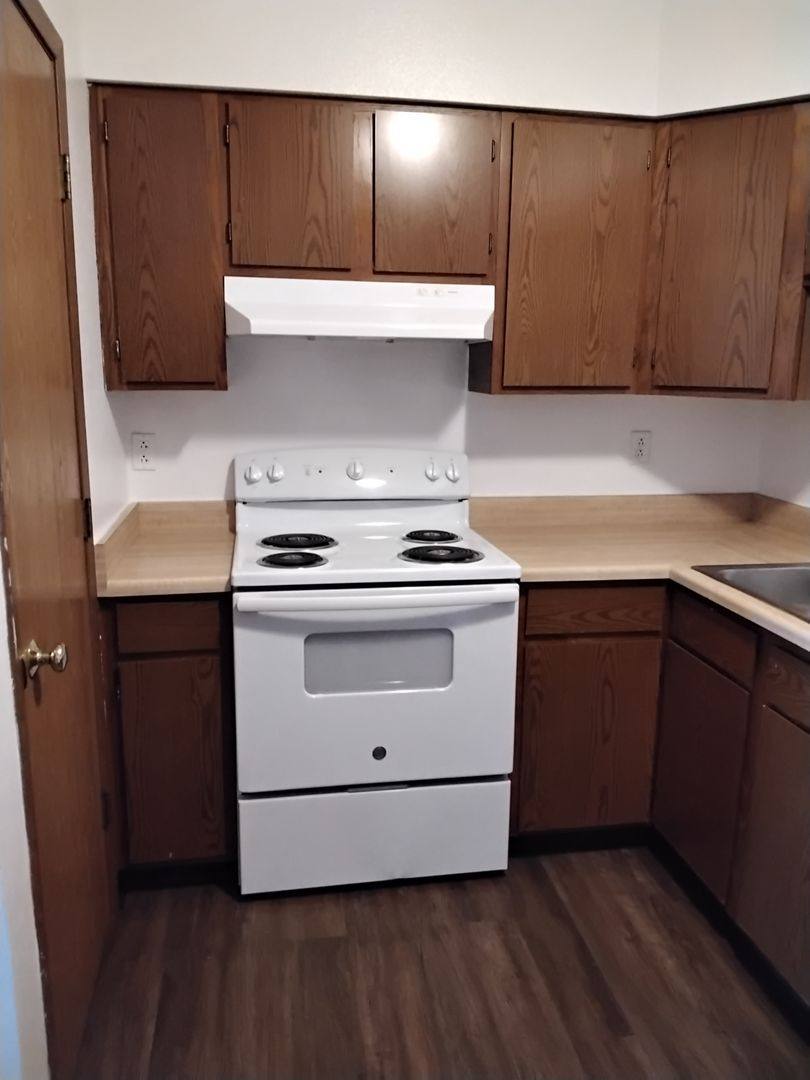 Apartment for rent at 505 & 507 E, Huxley, IA 50124