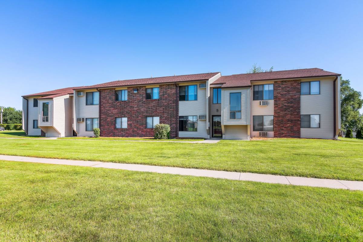 Apartment for rent at 505 & 507 E, Huxley, IA 50124