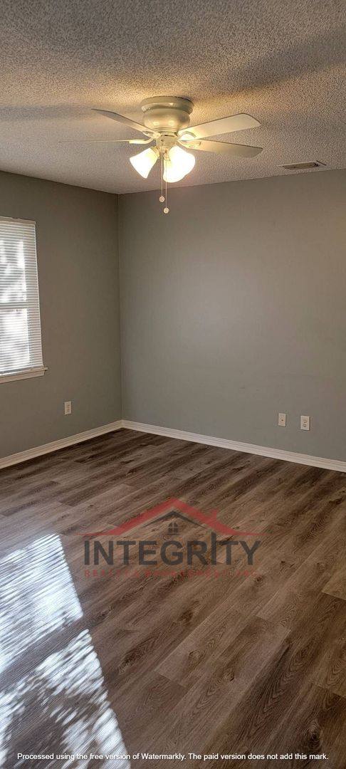 Apartment for rent at 49 College Dr, Orange Park, FL 32065