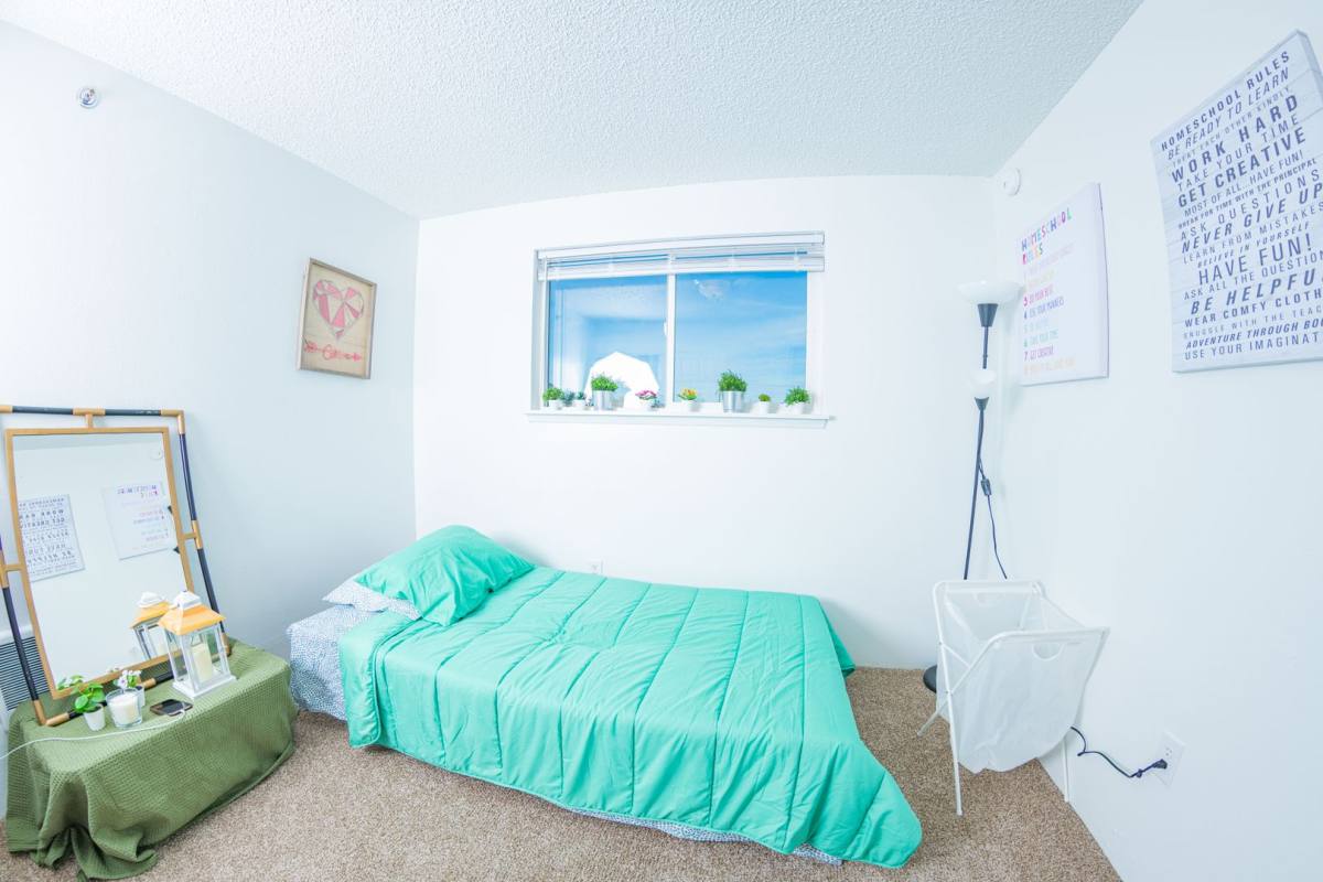 Apartment for rent at 5930 Sixth Ave, Tacoma, WA 98406