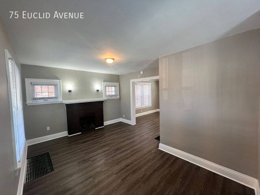 Townhouse for rent at 75 Euclid Ave, Columbus, OH 43201