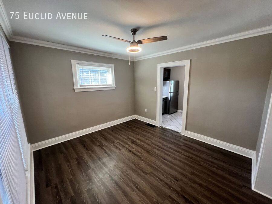 Townhouse for rent at 75 Euclid Ave, Columbus, OH 43201