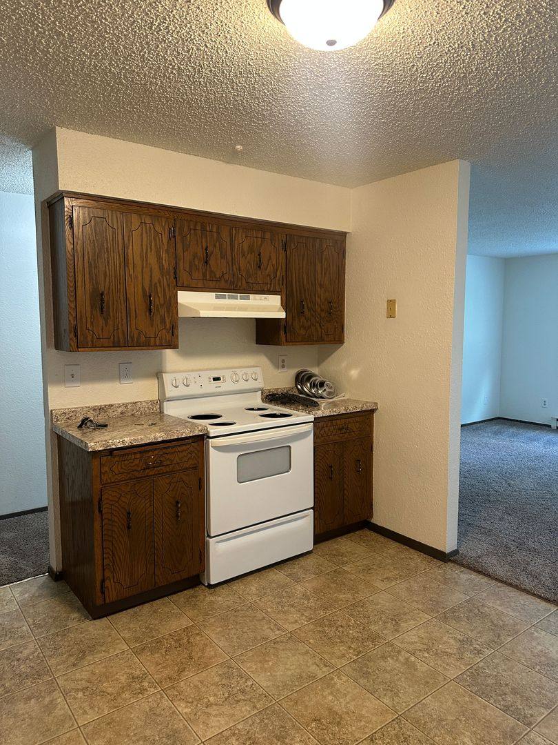 Apartment for rent at 915 32nd Ave S, Moorhead, MN 56560