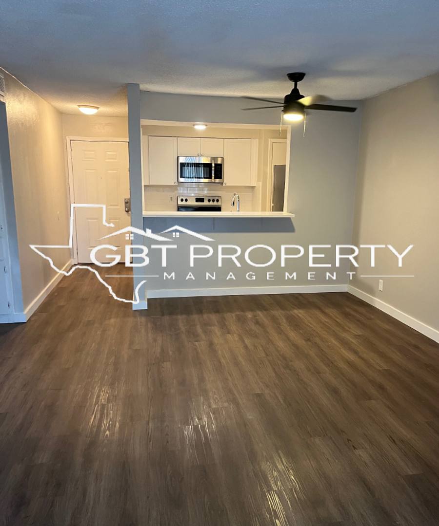 Apartment for rent at 8624 Fireside Dr, Austin, TX 78757