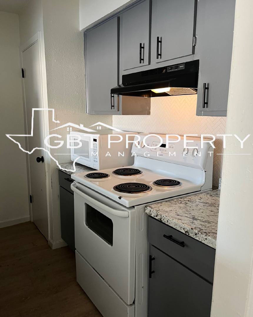 Apartment for rent at 8624 Fireside Dr, Austin, TX 78757