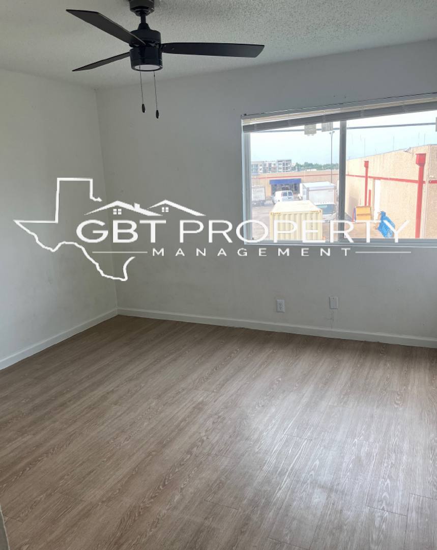 Apartment for rent at 8624 Fireside Dr, Austin, TX 78757